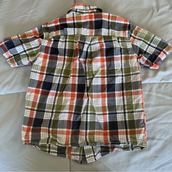 Lot of 3 Boy’s Button-Up Shirts- 1 Baby Gap, 1 Old Navy, 1 Crazy 8 in Size 4T - Picture 9 of 14